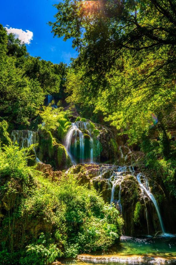 Крушун - Единствена На Метри От Водопадите, Krushun - The Only Stay Just Meters From The Waterfalls Krushuna Buitenkant foto