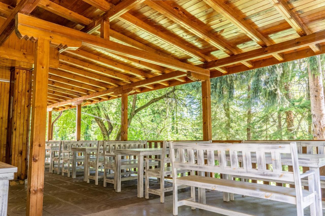 Крушун - Единствена На Метри От Водопадите, Krushun - The Only Stay Just Meters From The Waterfalls Krushuna Buitenkant foto