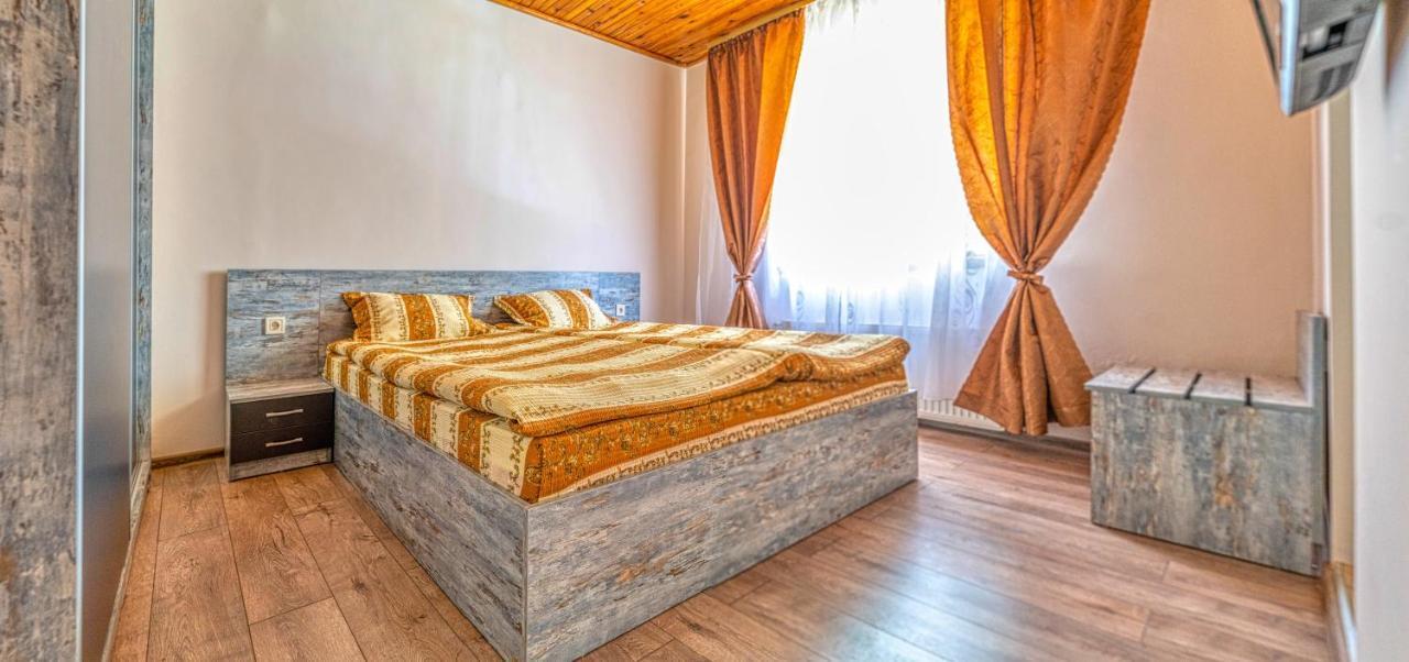 Крушун - Единствена На Метри От Водопадите, Krushun - The Only Stay Just Meters From The Waterfalls Krushuna Buitenkant foto