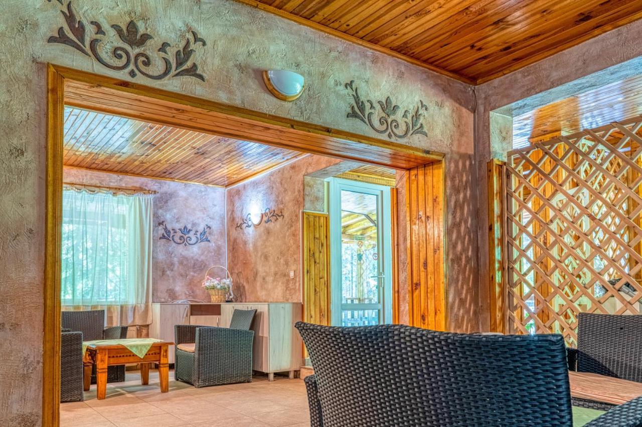 Крушун - Единствена На Метри От Водопадите, Krushun - The Only Stay Just Meters From The Waterfalls Krushuna Buitenkant foto