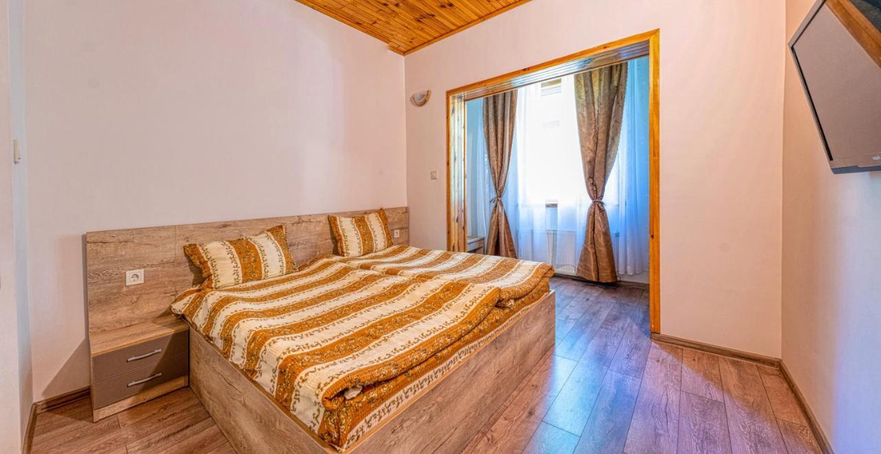 Крушун - Единствена На Метри От Водопадите, Krushun - The Only Stay Just Meters From The Waterfalls Krushuna Buitenkant foto