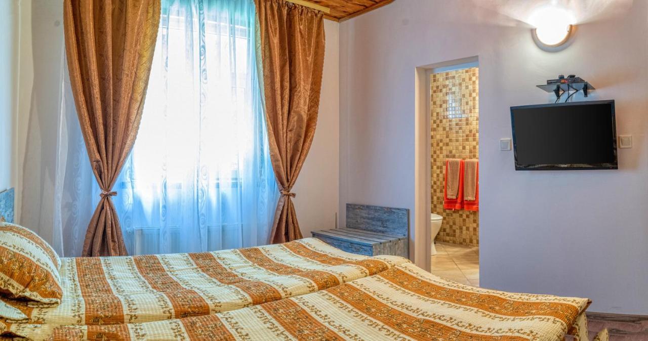 Крушун - Единствена На Метри От Водопадите, Krushun - The Only Stay Just Meters From The Waterfalls Krushuna Buitenkant foto